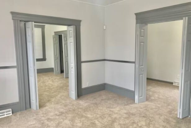 Building Photo - 1941 W 77th St