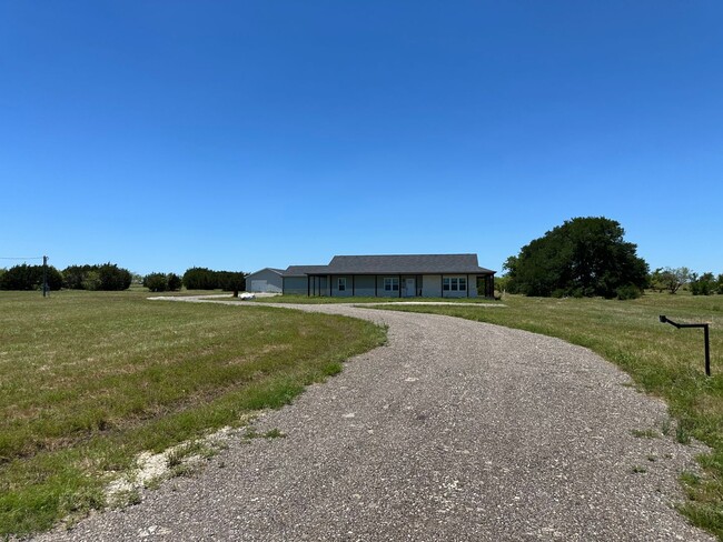 Building Photo - 351 Pr 190
