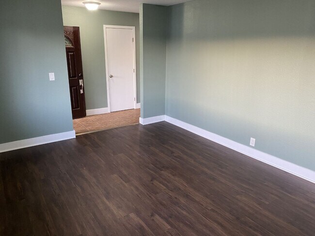 Foto del edificio - Wonderful 3 Bedroom, 2 Bath North Vallejo ...