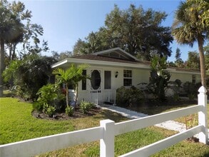 Building Photo - 1485 Morningside Dr