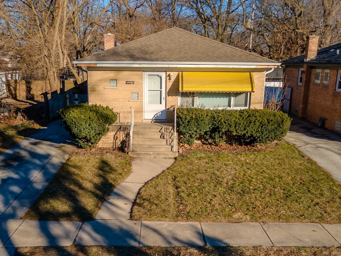 14407 Irving Ave, Dolton, IL 60419 House Rental in Dolton, IL