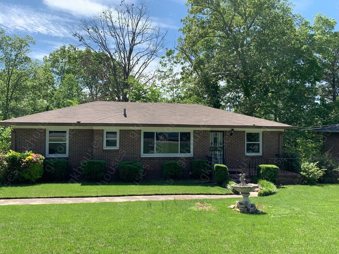 Primary Photo - 8932 Glenridge Dr