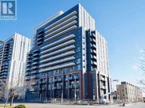 Building Photo - 10 Honeycrisp Cres