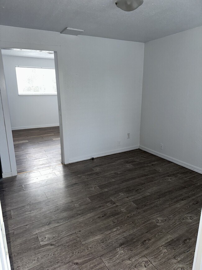 Photo du bâtiment - 11695 224 St