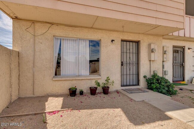 Foto del edificio - 3605 W Bethany Home Rd