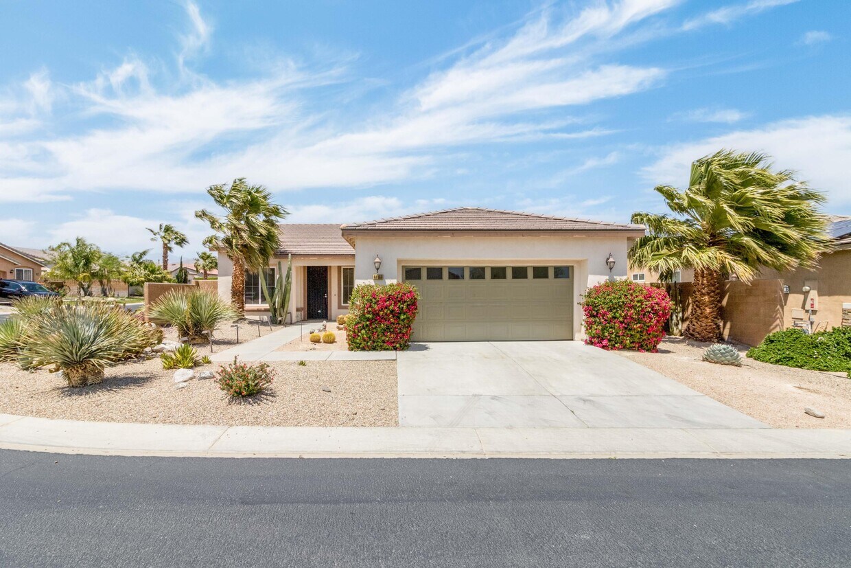 Foto principal - 66168 S Agua Dulce Dr