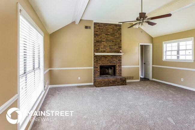 Building Photo - 8251 Lance Cove