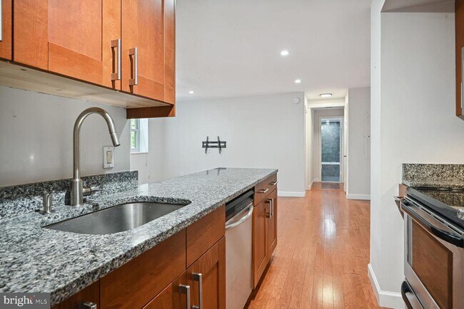 Foto del edificio - 2440 16th St NW