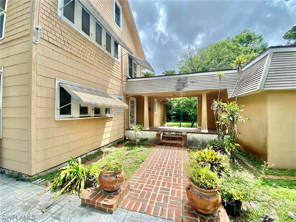 Primary Photo - 2222 Unity Ave