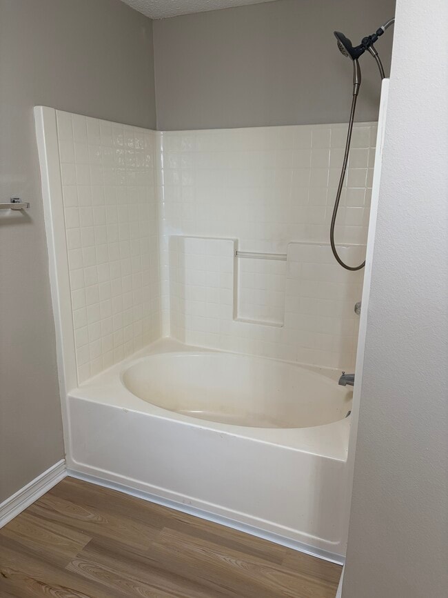 Building Photo - 11338 Herschel Loop