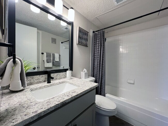 Foto del edificio - Ashwood Park Apartments