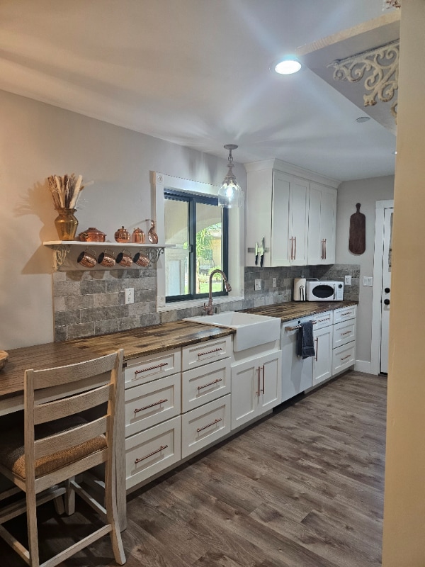 Foto del edificio - 24375 Leadstone Dr