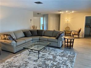 Building Photo - 760 High Pines Dr