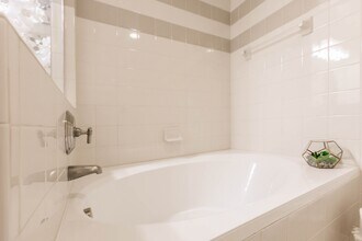 Interior Photo - Aviah Flagler Village