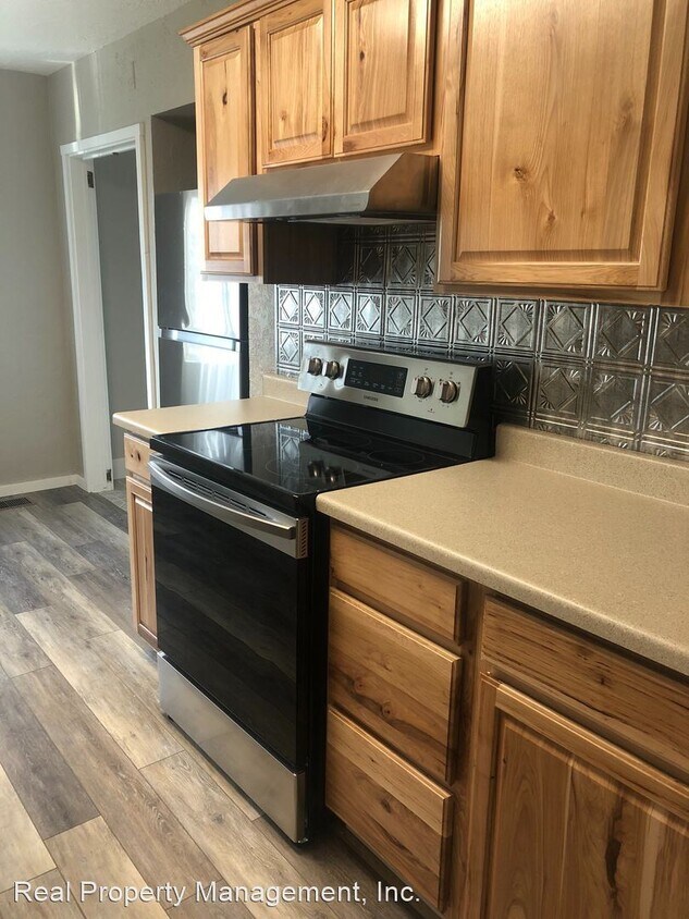 Foto principal - 3 br, 2 bath House - 605 Leila Ave #A