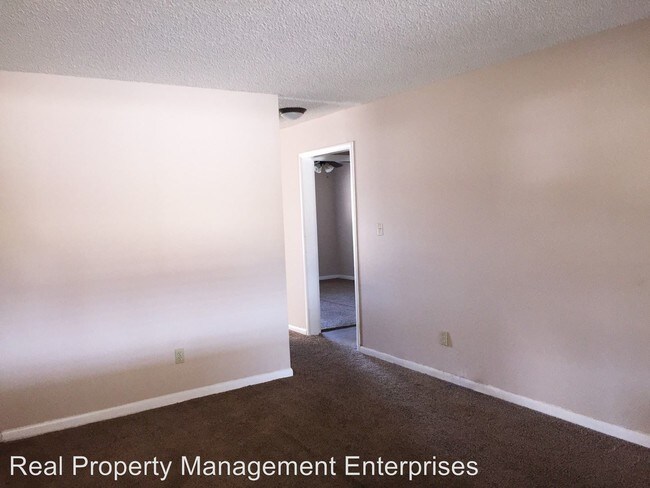 Foto del edificio - 2825 NW 58th St