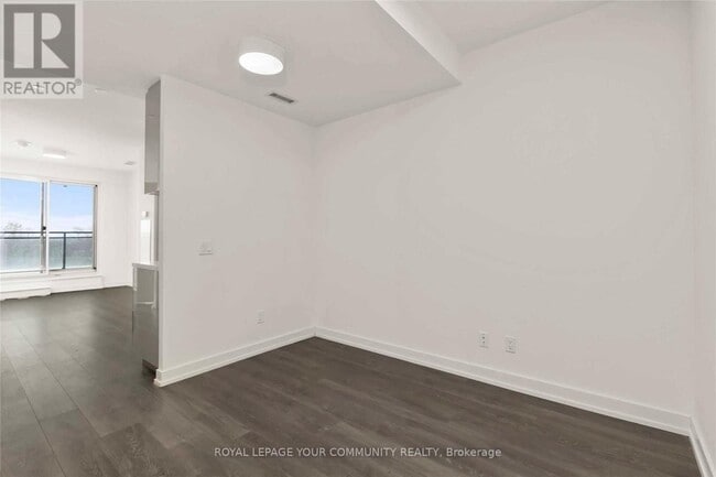 Building Photo - 1-501 Grandview Ave