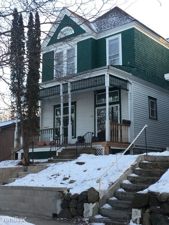 Primary Photo - 862 5th St E
