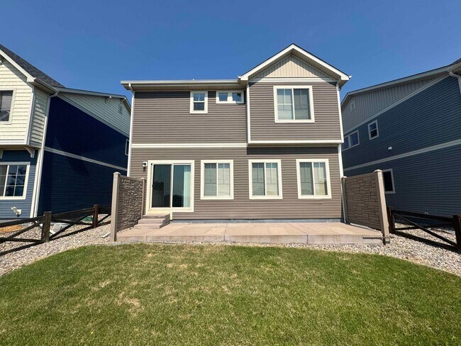 Foto del edificio - Newer 3 Bedroom in Banning Lewis Ranch