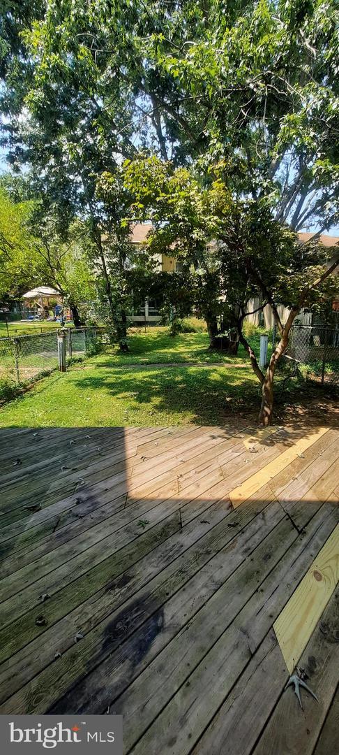 Building Photo - 1807 Lowland Way