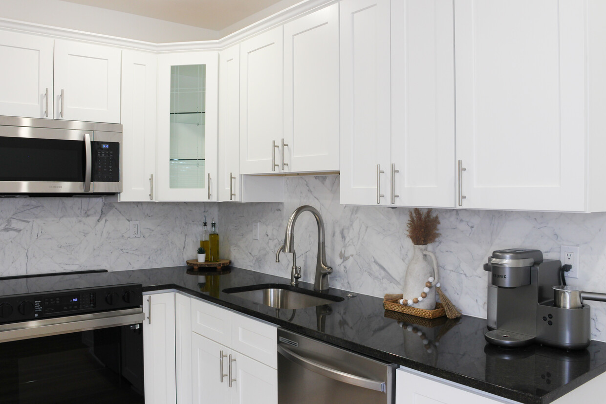 Primary Photo - Valley Springs Apartments
