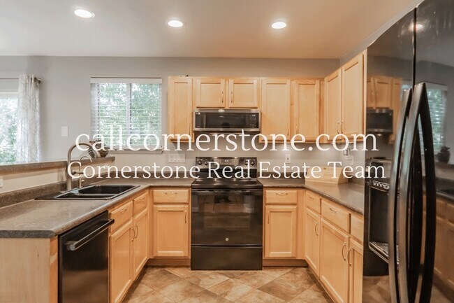Foto del edificio - 5251 Lone Star Pl
