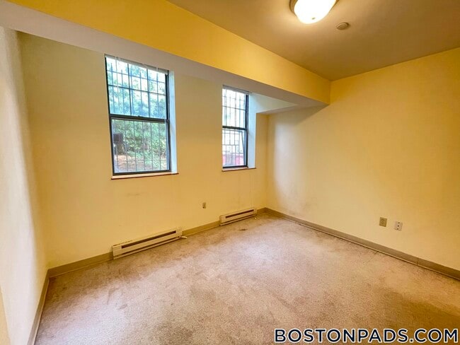 Foto del edificio - 109 Queensberry St