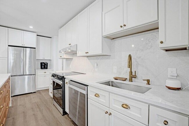 Foto del edificio - 4250 Galt Ocean Dr