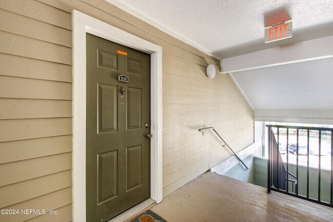 Foto del edificio - 7701 Timberlin Park Blvd