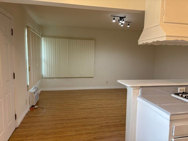 Building Photo - 5223 Wilkinson Ave