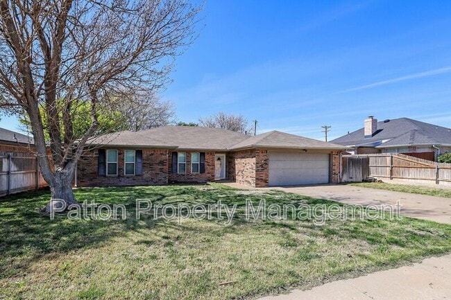 Foto del edificio - 7902 Gerald Dr