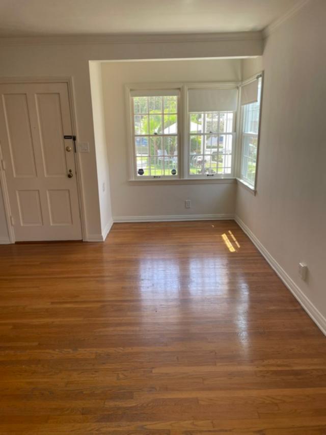 Foto del edificio - 1257 1/2 Devon Ave