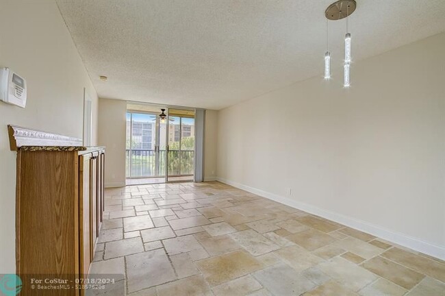 Building Photo - 7940 NW 50th St