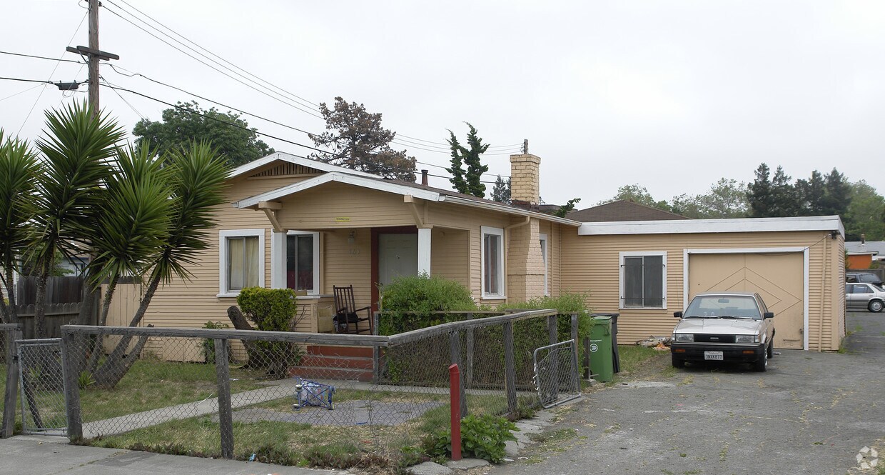 369 Smalley Ave, Hayward, CA 94541 369 Smalley Ave Hayward, CA