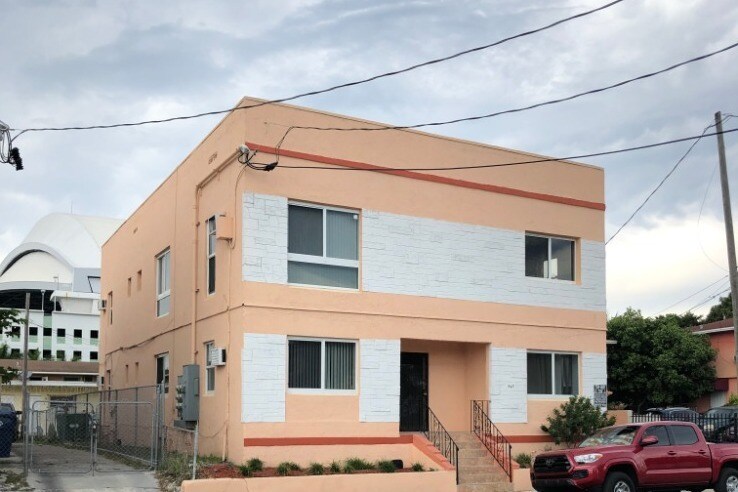 Foto del edificio - 1569 NW 2nd St