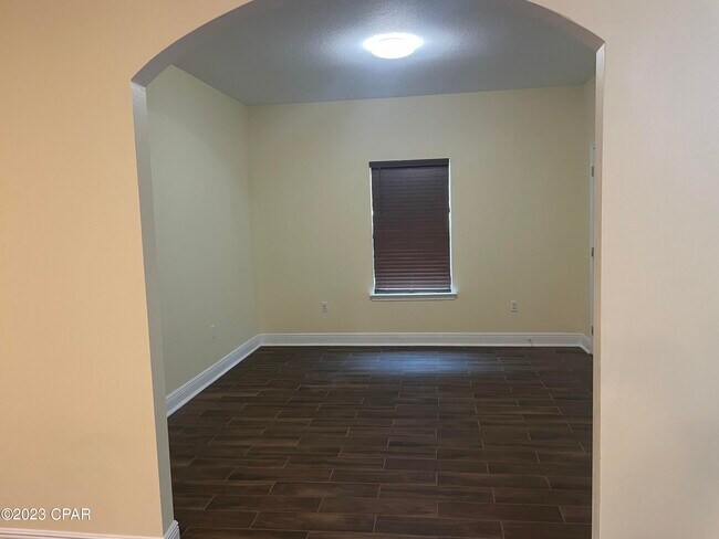 Building Photo - 4028 Brook Stone Dr