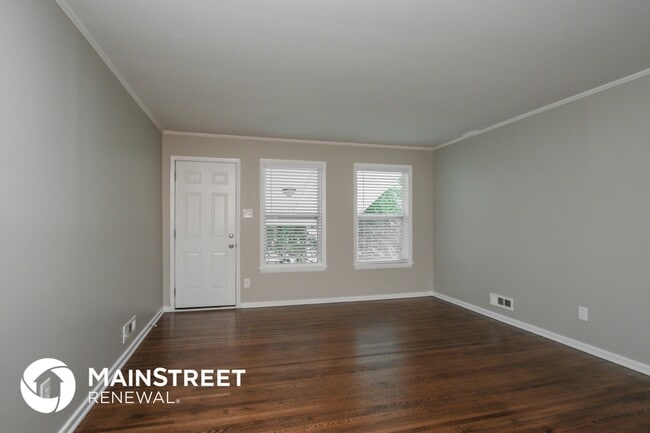 Building Photo - 1431 Chelveston Dr