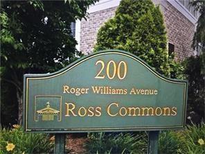 Foto principal - 200 Roger Williams Ave