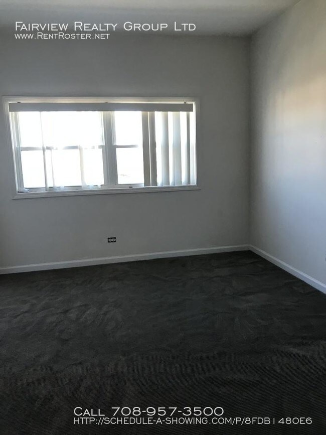 Building Photo - 2 bedroom in Chicago Heights IL 60411