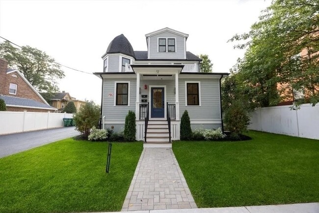 Photo - 12 George St Apartment