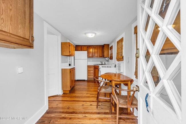 Building Photo - 419 Worthington Ave