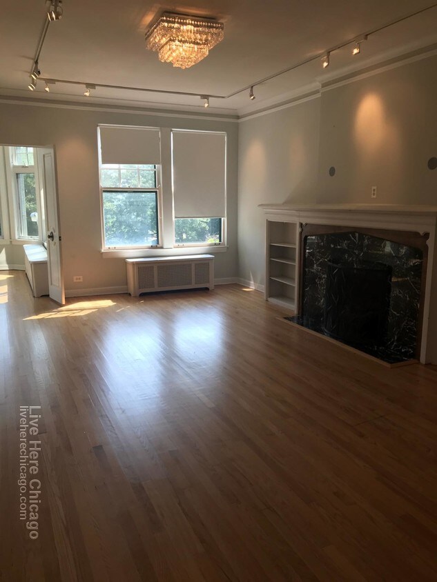 Foto principal - 7712 N Eastlake Terrace