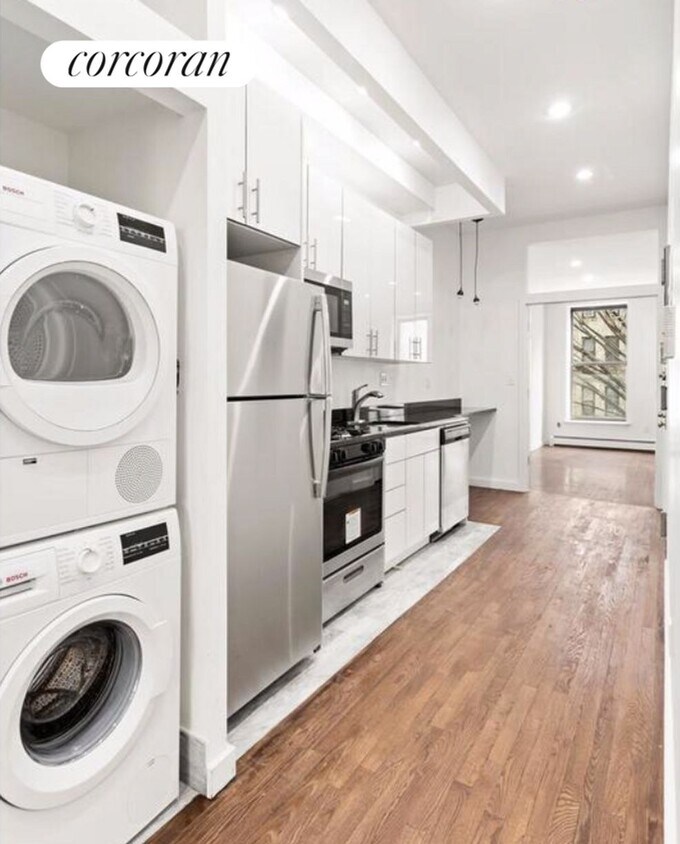 Foto principal - 551 Manhattan Ave