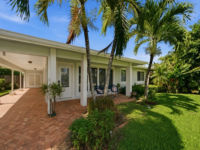 Photo - 2685 SE 6th St (Pompano Beach, FL) House