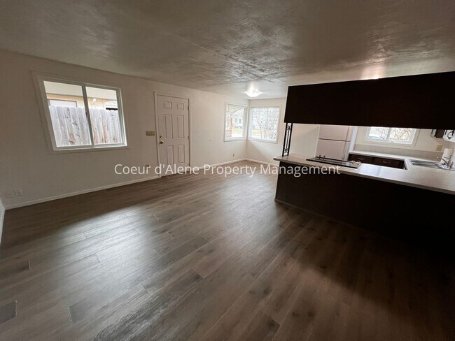 Foto del edificio - 1120 N 6th St