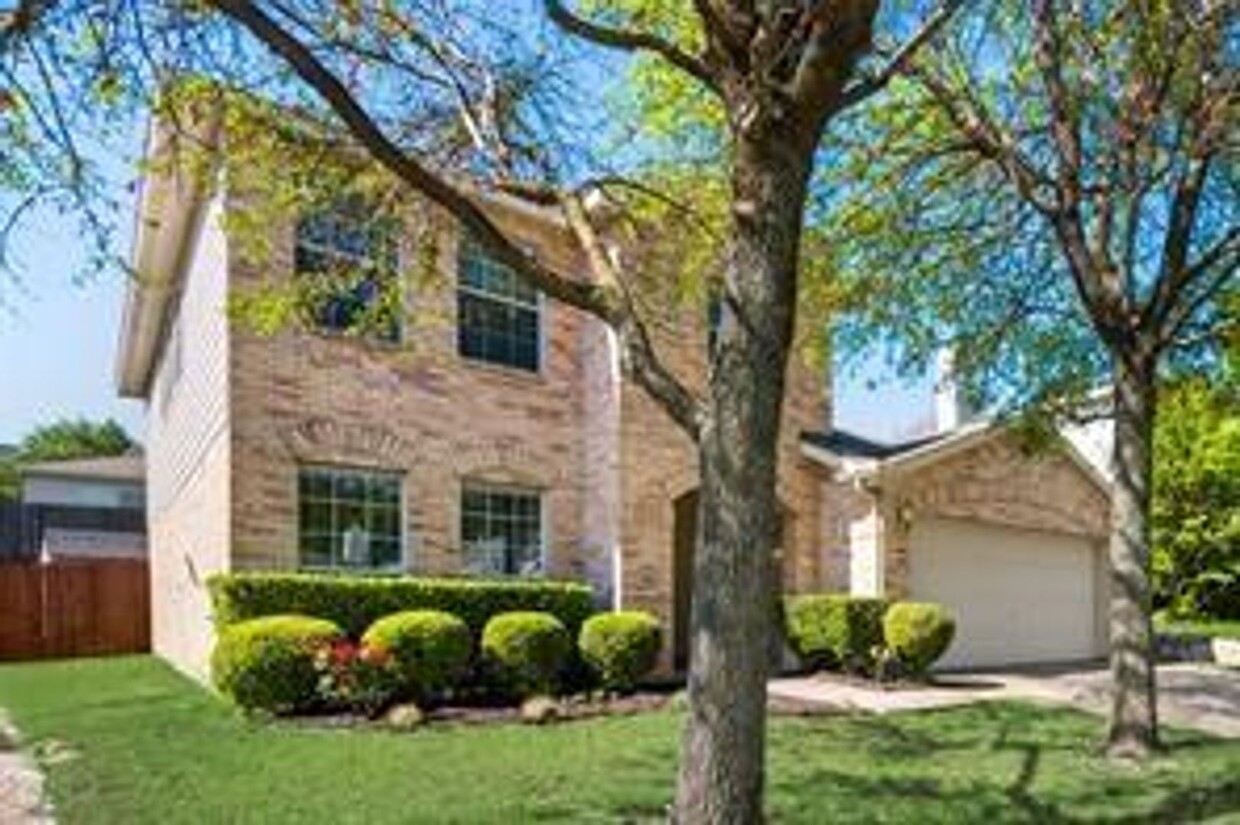 Primary Photo - Spacious Family Home with Room to Grow