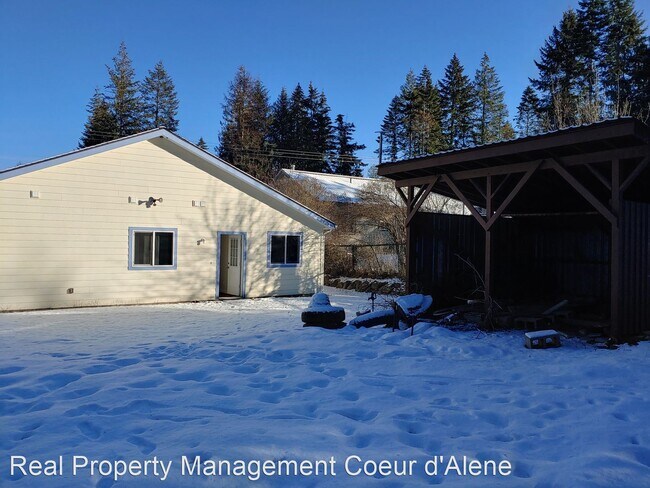 Foto del edificio - 3 br, 2 bath House - 33669 N Spruce St.