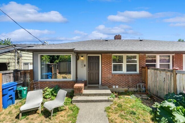 Foto del edificio - 3 bedroom in Seattle WA 98108