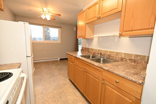 Photo du bâtiment - 213-4280 Quentin Avenue, Prince George, BC, Canada