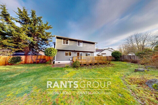 Foto del edificio - Beautiful 4-bedroom home in a quiet westsi...